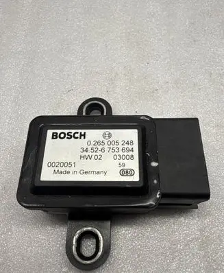 BMW 5 E39 ESP acceleration yaw rate sensor 6753694 0265005248