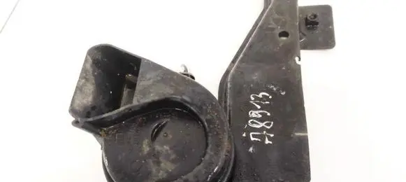 Audi Q7 4L Horn signal E901165