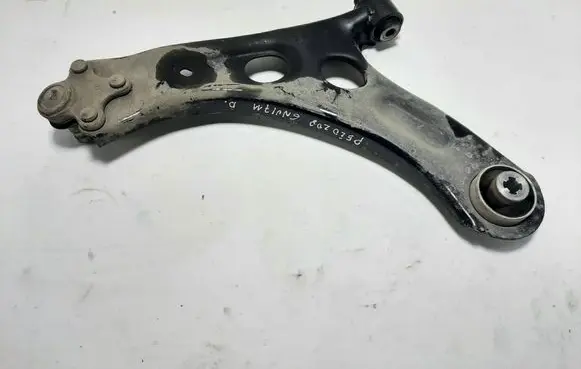 Peugeot 208 Front lower control arm/wishbone