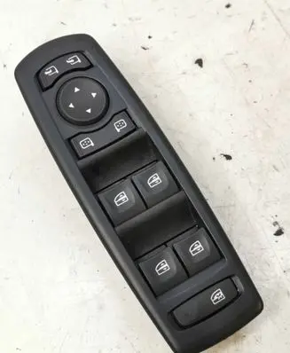 Renault Laguna III Electric window control switch 809610006R 85017H