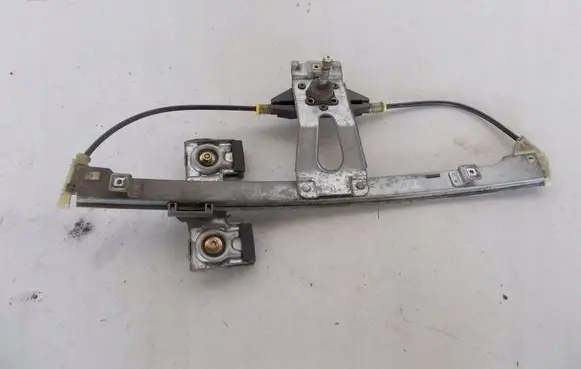 Volkswagen Golf III Rear door manual window regulator 