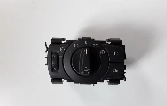 BMW 1 E81 E87 Light switch 693279204