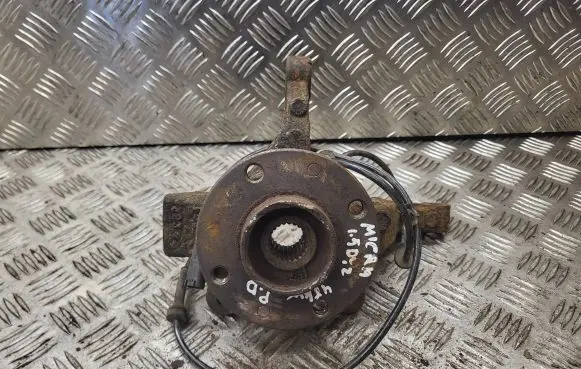 Nissan Micra Front wheel hub