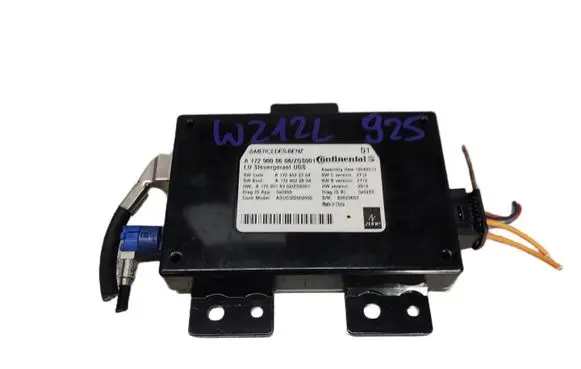 Mercedes-Benz E W212 MMI control unit A1729000608