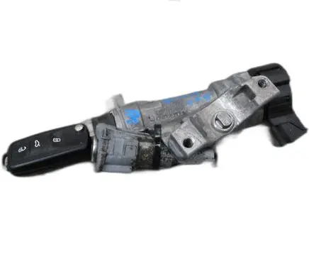 Seat Ibiza IV (6J,6P) Ignition lock 6R0905851D
