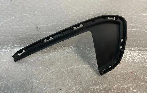 KIA Sportage Front bumper upper radiator grill 86353F1600