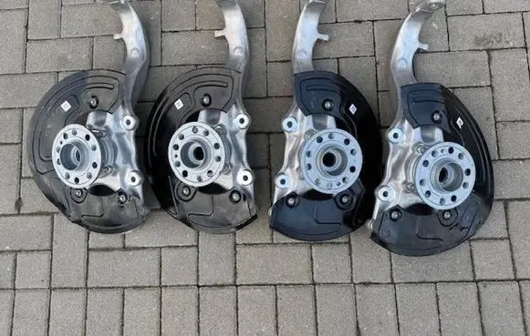 Mercedes-Benz EQS V297 Rear wheel hub 2973320700 A2973320800