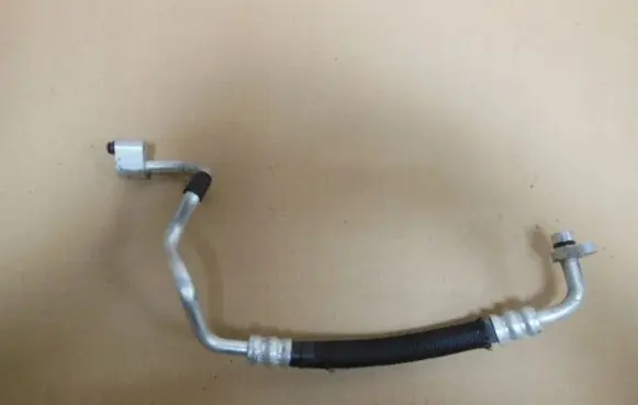 Renault Koleos II Air conditioning (A/C) pipe/hose 924902517R
