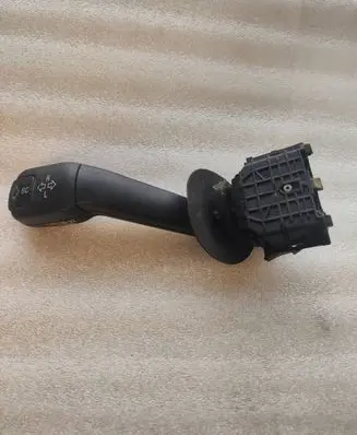 BMW 5 E39 Indicator stalk 8352172 01100410