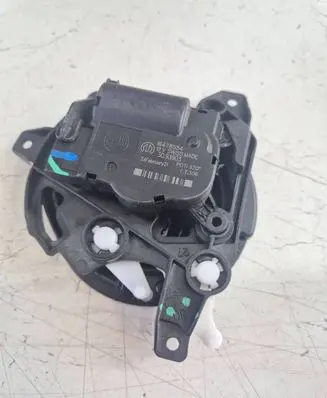Chrysler Pacifica Air flap motor/actuator 16478554 3093903