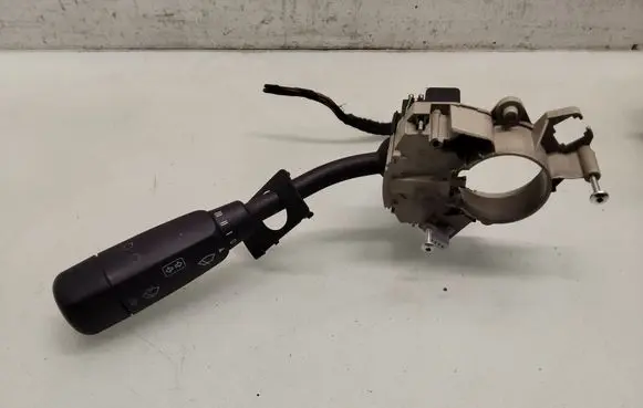 Mercedes-Benz C W203 Wiper control stalk 20354500107