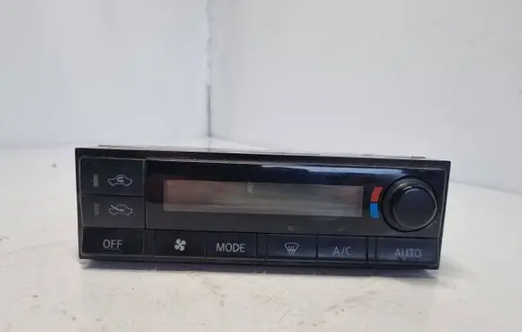 Nissan X-Trail T30 Climate control unit 275008H800 3N280347