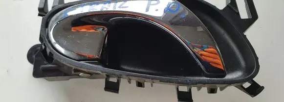 Nissan X-Trail T32 Front door interior handle