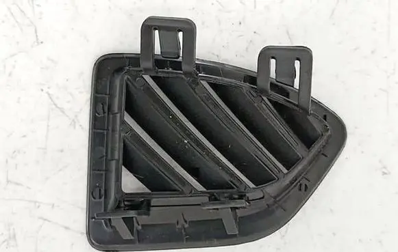 Dash center air vent grill