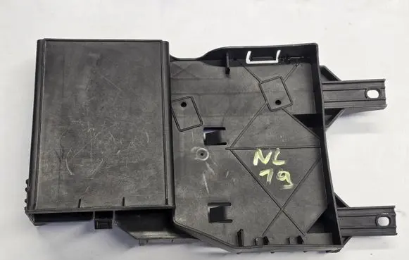Audi A5 8T 8F Other engine bay part 8K0907392AA4B8A58T