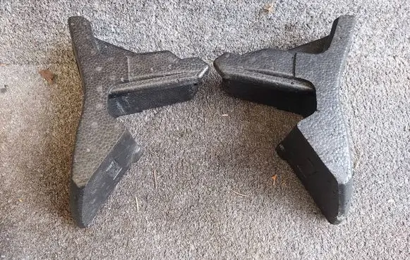 Volkswagen Beetle A5 Fender foam support/seal 5C5807666A