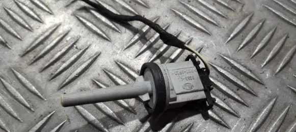 Audi A4 S4 B6 8E 8H Interior temperature sensor 1j0907543