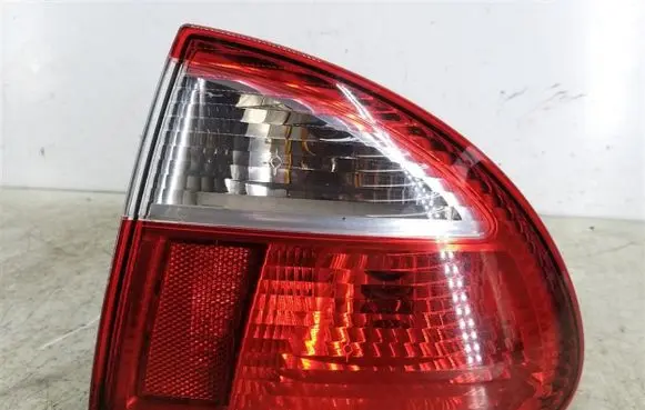 Seat Leon (1M) Rear/tail lights 1M6945096A