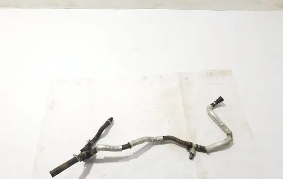 Volvo V60 Engine coolant pipe/hose 32222172
