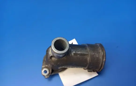 Mercedes-Benz CLS C219 Engine coolant pipe/hose A6422000056