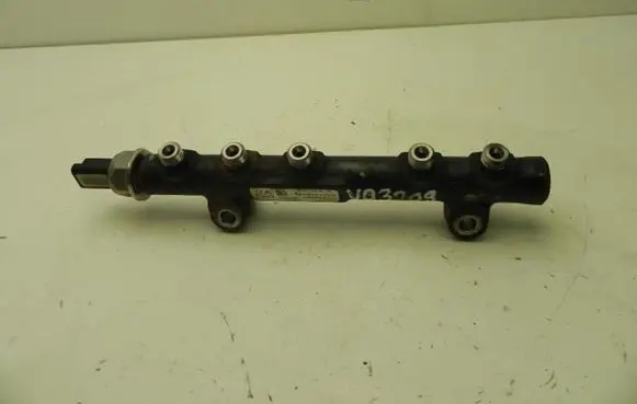 Ford Fiesta Fuel distributor 968529758002 VD3209