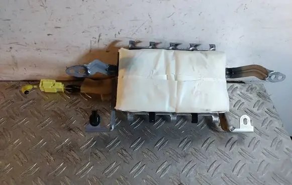 Lexus RX 450H Passenger airbag 8214048010