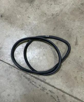 Opel Crossland X Rear door rubber seal (on body) 