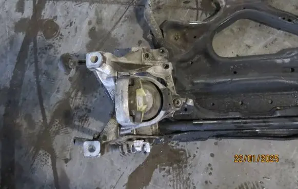 Audi A4 S4 B9 Front suspension assembly kit set 