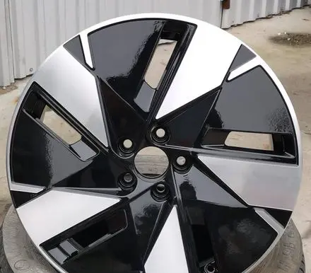 Volvo XC60 R19 alloy rim 32294212
