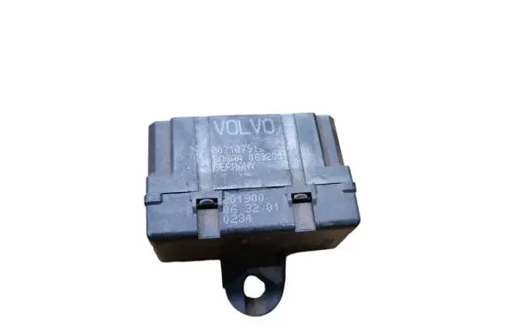 Volvo XC90 Seat heating relay 30710791 201900 063202