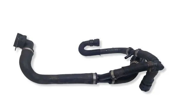 Land Rover Discovery 4 - LR4 Engine coolant pipe/hose GJ328260AA