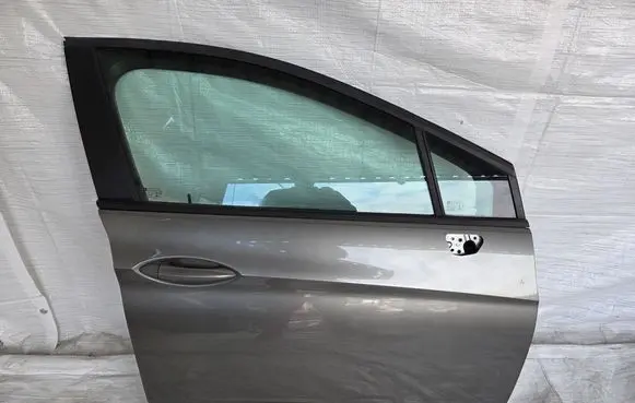 Opel Astra K Front door 