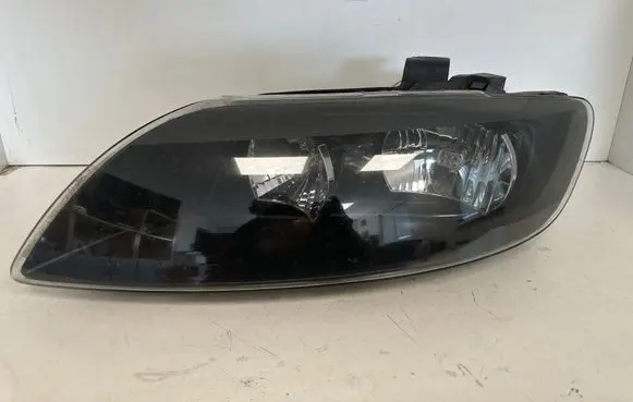 Audi Q7 4L Headlight/headlamp 4L0941003AF
