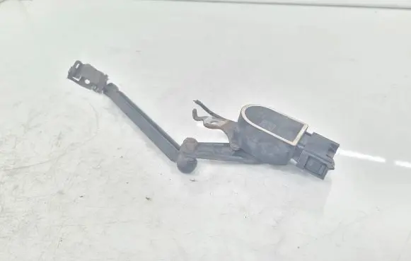 BMW 3 F30 F35 F31 Headlight/headlamp level sensor 37146860843 6860843