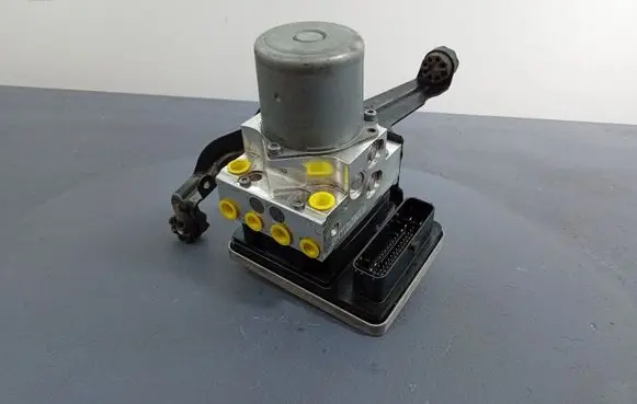 BMW X3 G01 ABS Pump 5A35860