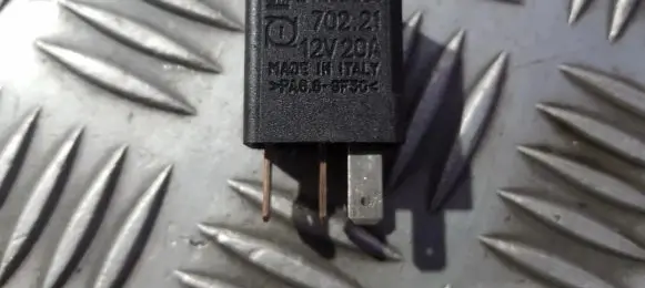 Opel Zafira A Other relay gm24432680 24432680