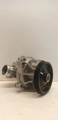 Volvo XC40 Water pump 32252604