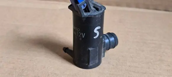 Suzuki Ignis Windscreen/windshield washer pump 3841066113