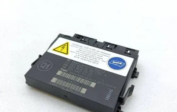 Mercedes-Benz S W221 Seat control module 2218705085