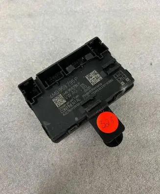 Audi Q7 4M Door control unit/module 4M0959795P