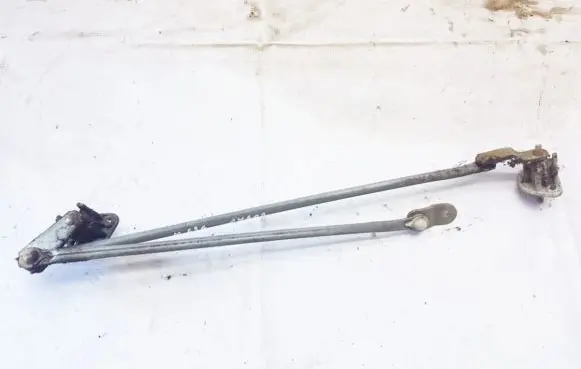 Mazda 626 Front wiper linkage and motor