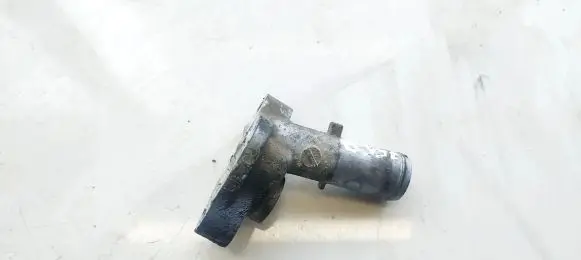 Honda CR-V Engine coolant pipe/hose