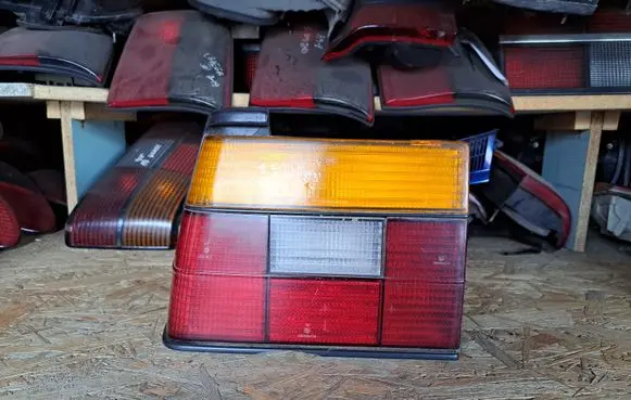 Volkswagen Jetta I Rear/tail lights 165945111