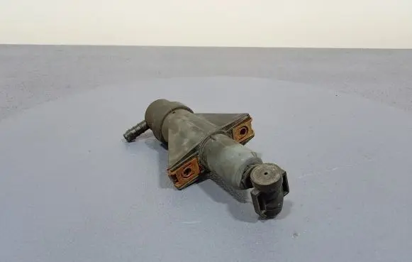 Renault Espace III Windshield washer spray nozzle 