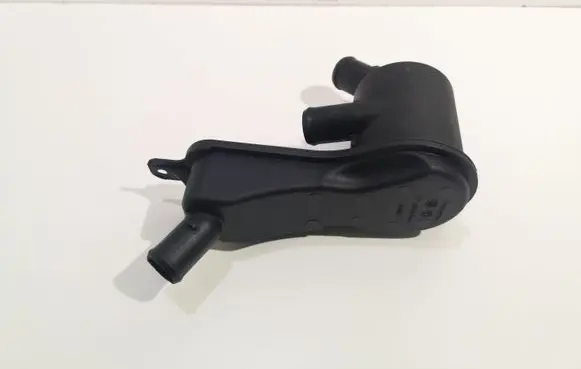 Ford Focus other engine part 6G9Q6A785