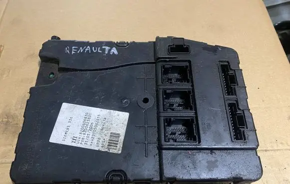Renault Megane II Comfort/convenience module 8200623831 8200606830 2310506S15