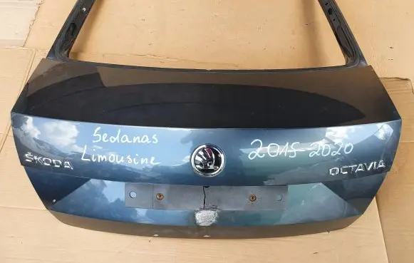 Skoda Octavia Mk3 (5E) Tailgate/trunk/boot lid 5E5827159