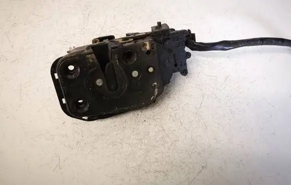 Mazda 626 Rear door lock