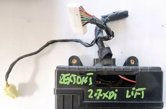 SsangYong Rexton Fuse module 8210A08030