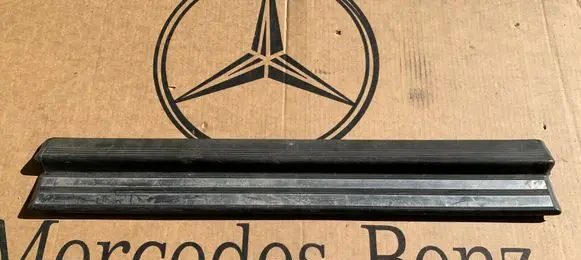 Mercedes-Benz E W210 Front sill trim cover A2106800135